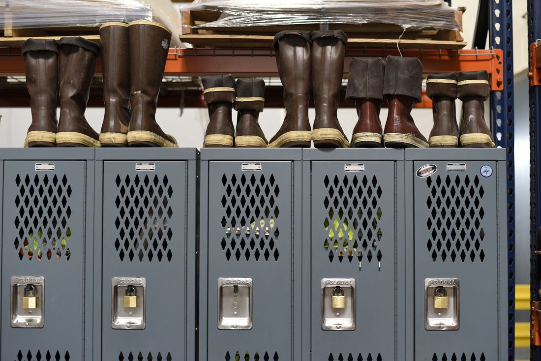 Rigger Pull-On Safety Boot